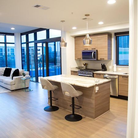 Cozy Home Toyota Center Houston Bagian luar foto